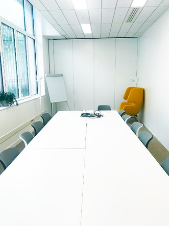 Une salle de réunion de l'Accélérateur M