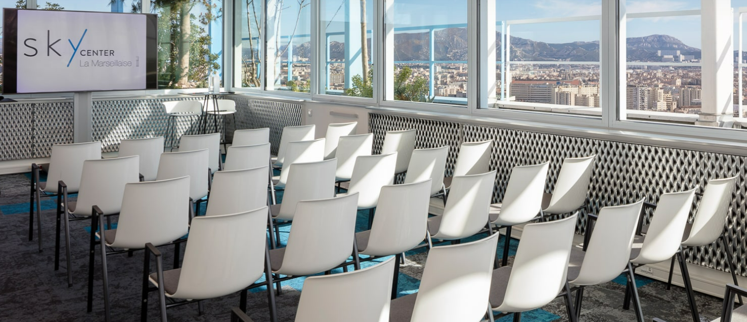 Sky Center seminar room with hills view